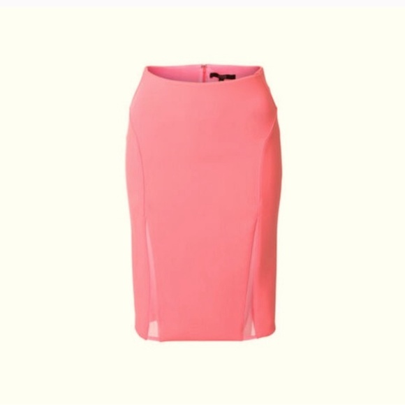 Guess Los Angeles - Size Small - Modern scuba knit skirt - Picture 1 of 8